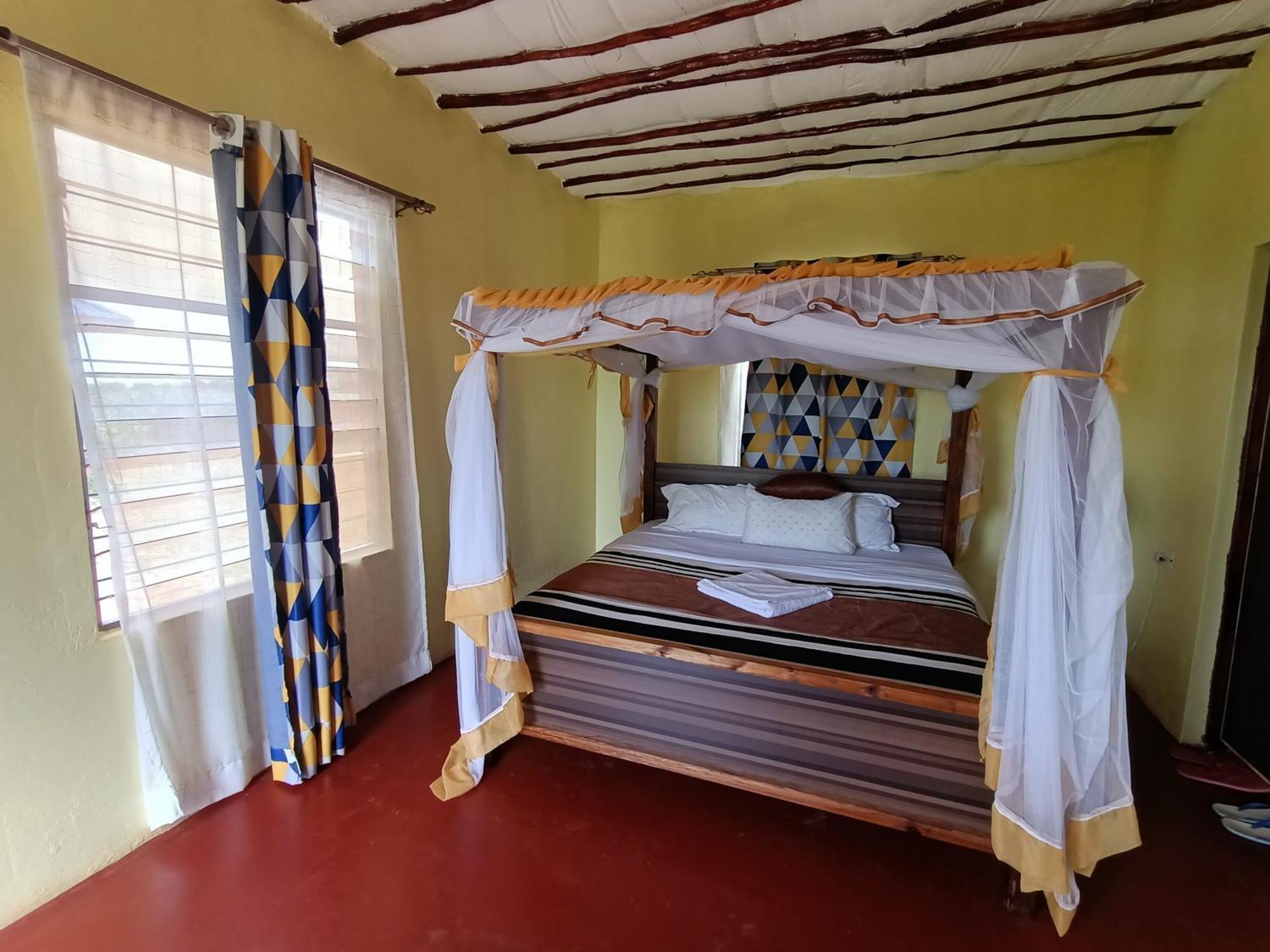 Tausa Tsavo Eco Lodge Voi المظهر الخارجي الصورة