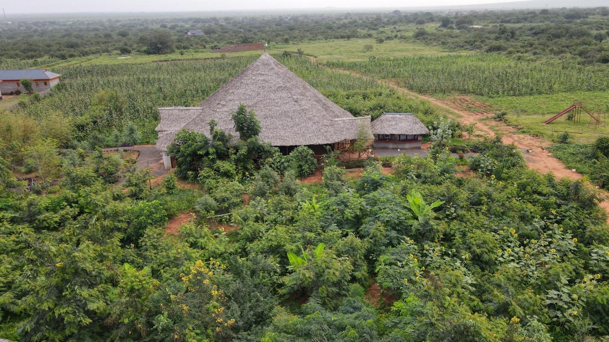 Tausa Tsavo Eco Lodge Voi المظهر الخارجي الصورة